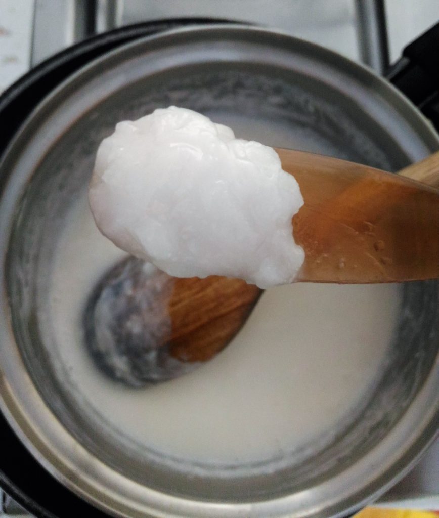 shampoo de sabonete com óleo de coco shampoo de saboenete com óleo de coco