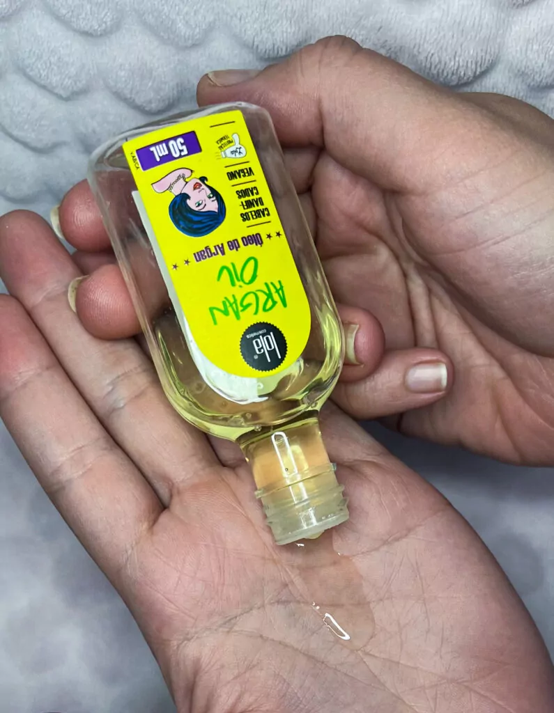 Óleo Reparador de pontas para cabelos danificados da Lola Cosmetics-Resenha 31 Óleo repador de Argan Lola Cosmetics